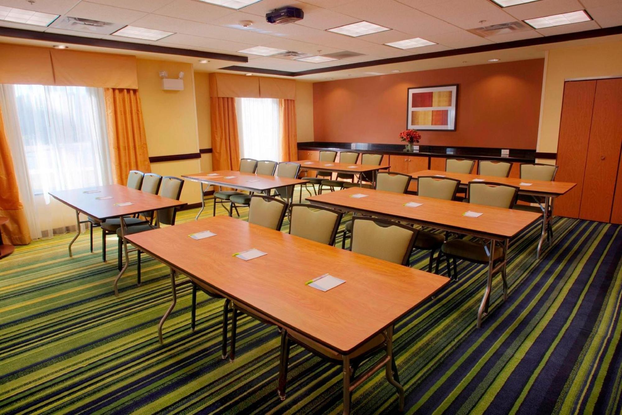 Fairfield Inn & Suites Milledgeville Einrichtungen foto
